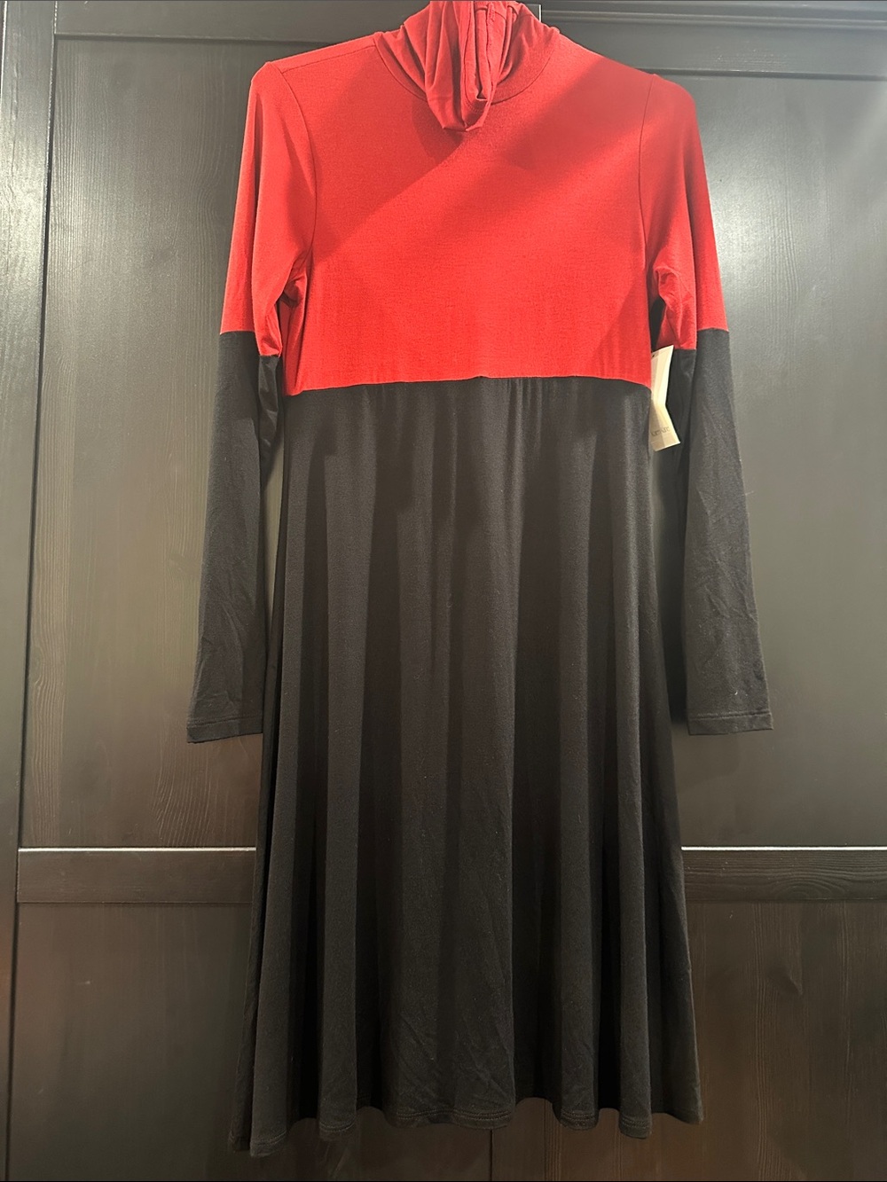 Karen Kane Red and Black Long-Sleeve Colorblock Midi Dress with Turtleneck